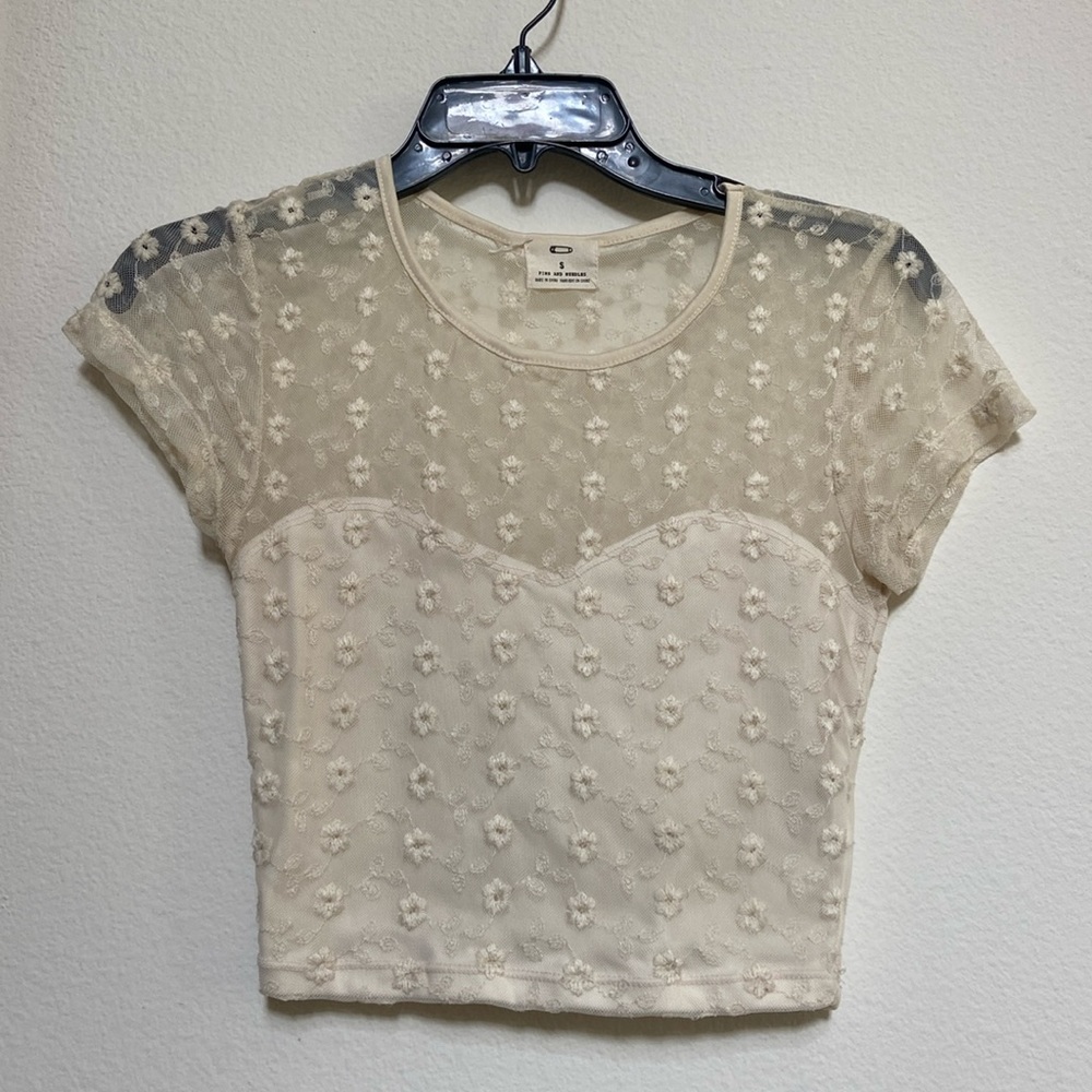 URBAN OUTFITTERS TOP SIZE S